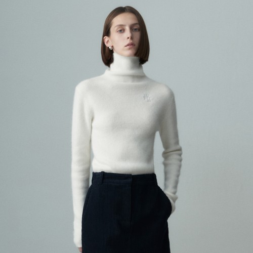 TURTLENECK LONG SLEEVED TOP IVORY