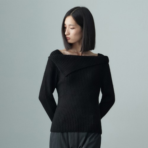 OFF SHOULDER RIBBED KNIT TOP BLACK