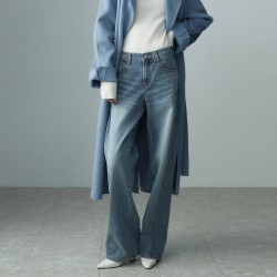 SEAM DETAIL STRAIGHT DENIM PANTS